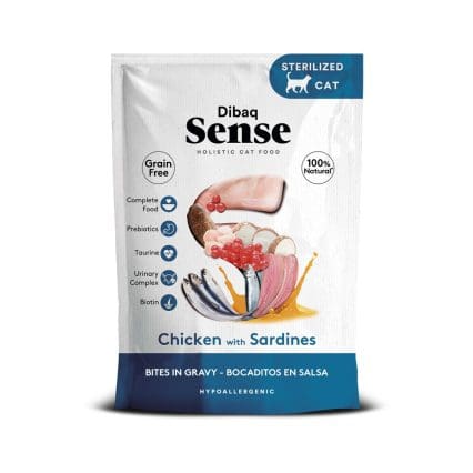 Dibaq Gato Sense Bocaditos en salsa Pollo con Sardinas Sobre 100g